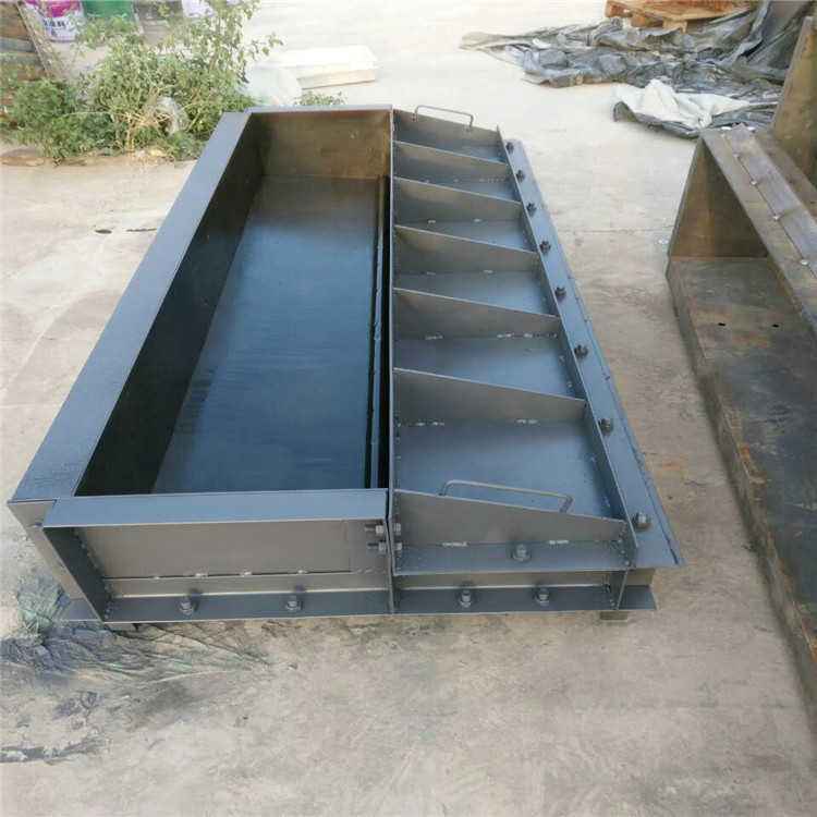 高铁盖板模具 保定盖板华体会网页版(中国)厂家