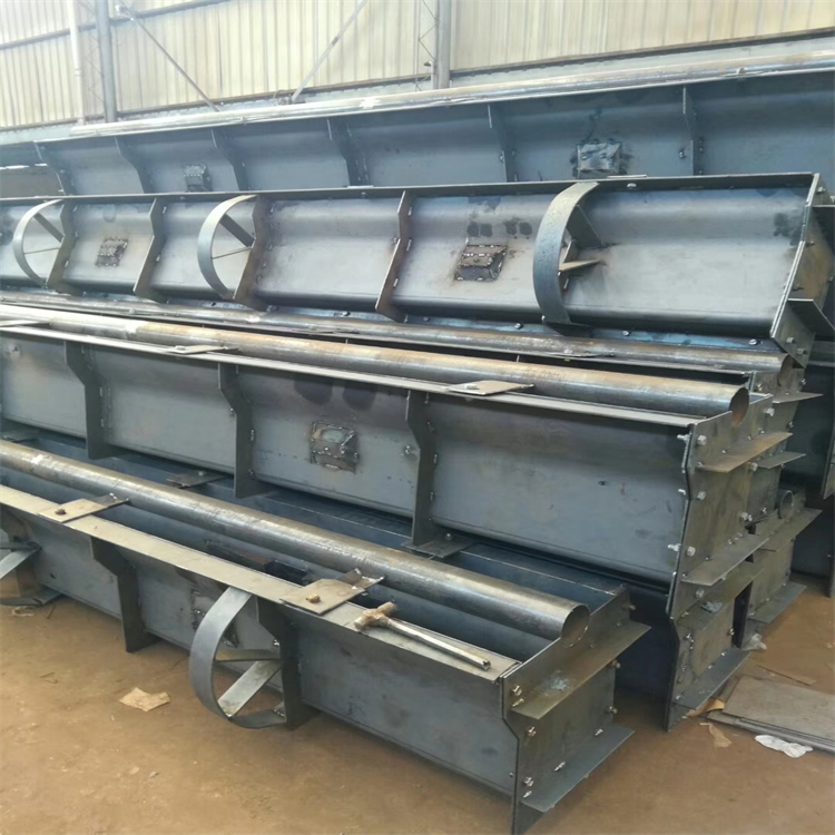 1651451710703048.jpg 防撞墙模具7.jpg