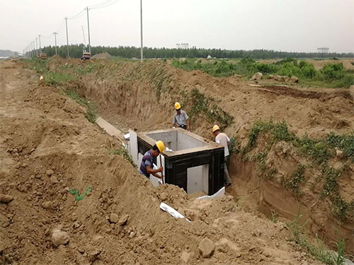 1654565069754607.jpg 电力井施工.jpg