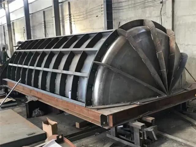 1673048436769996.jpg 一体式化粪池模具3.jpg